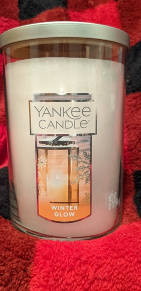 New Yankee Candle "Winter Glow" Scent